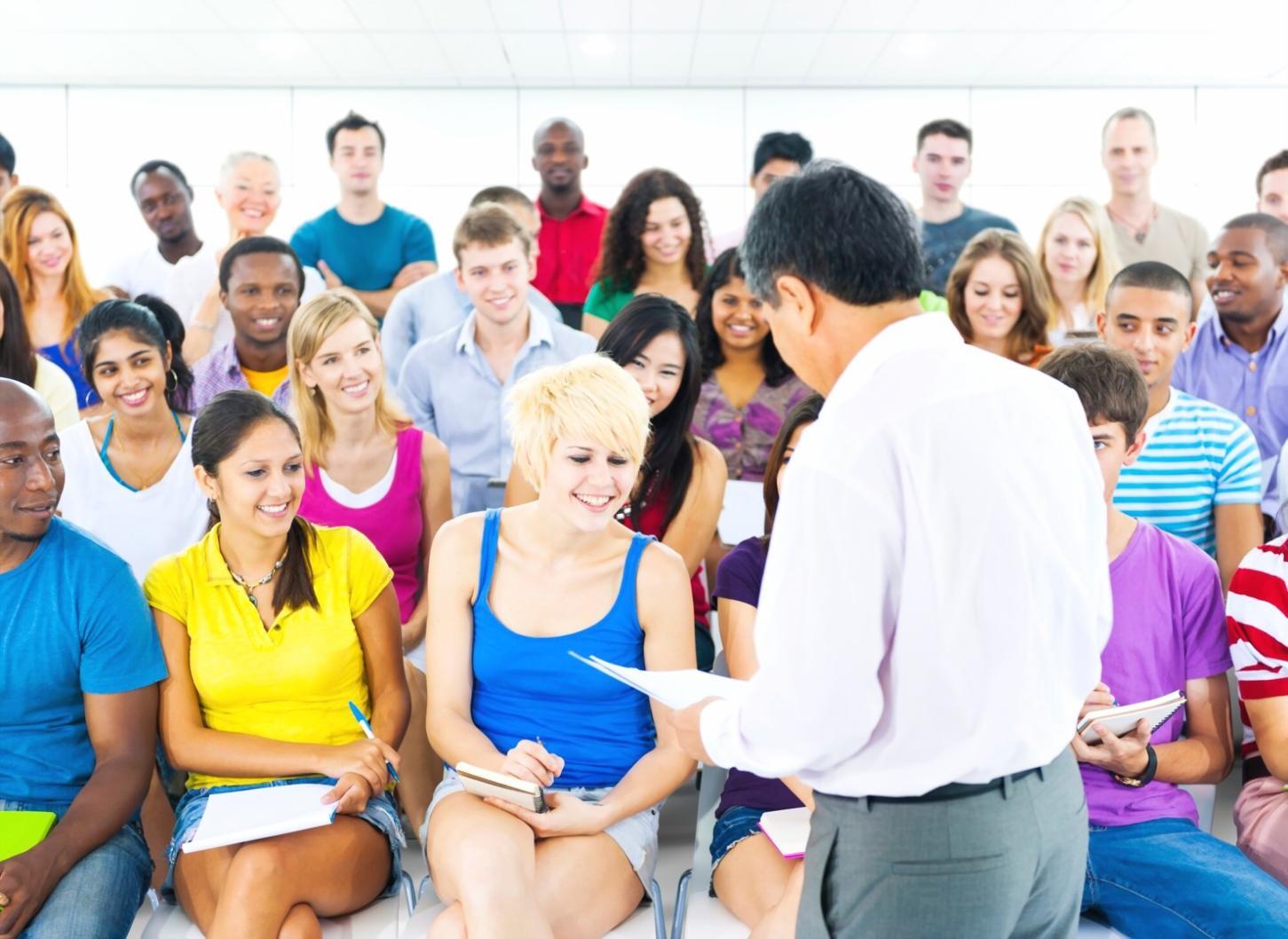 Visualisasi analisis finansial dengan grafik dan metrik keuangan